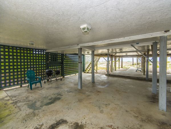 Folly Beach Home 1019602