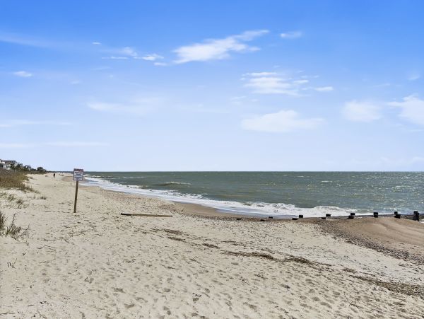 Folly Beach Home 1019602