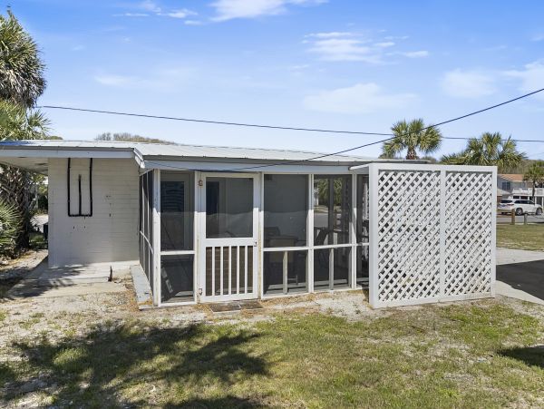 Folly Beach Home 1019602