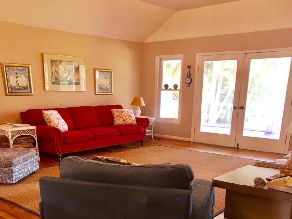 Folly Beach Home 1019606