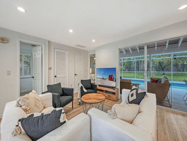 Anna Maria Island Holmes Beach Home 1019607