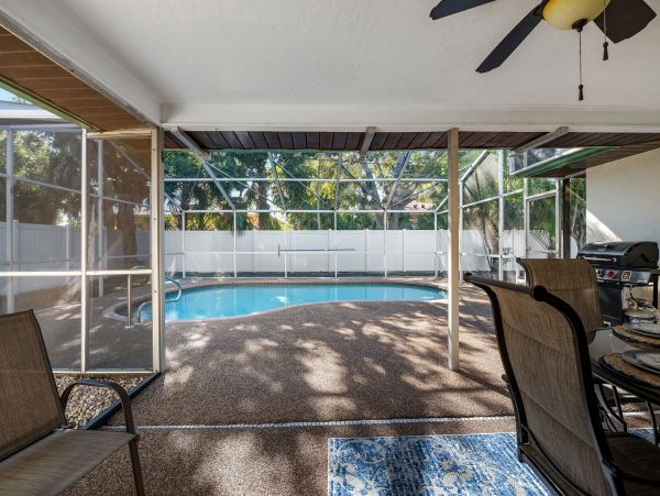 Anna Maria Island Holmes Beach Home 1019608
