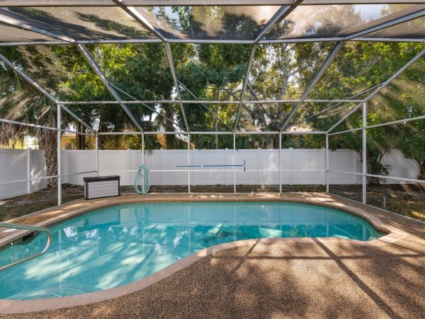 Anna Maria Island Holmes Beach Home 1019608