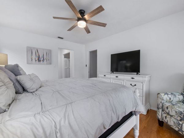 Anna Maria Island Holmes Beach Home 1019610