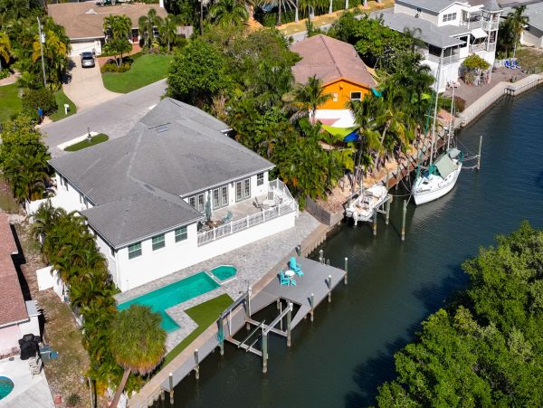 Anna Maria Island Holmes Beach Home 1019613