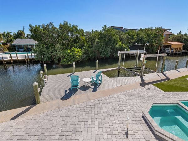 Anna Maria Island Holmes Beach Home 1019613