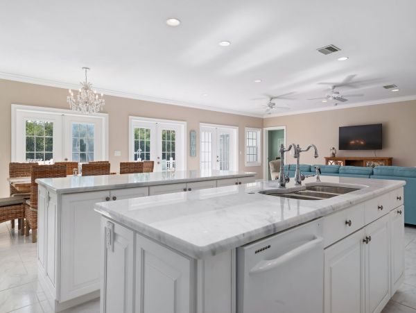 Anna Maria Island Holmes Beach Home 1019613