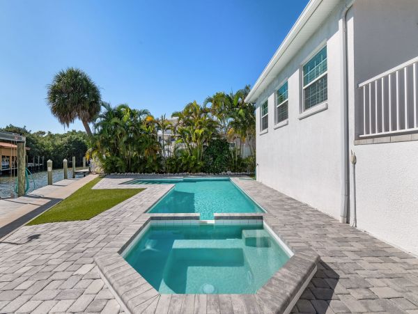 Anna Maria Island Holmes Beach Home 1019613