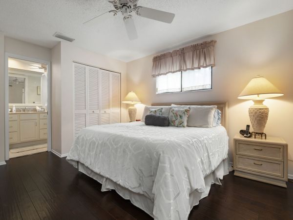 Anna Maria Island Holmes Beach Home 1019615