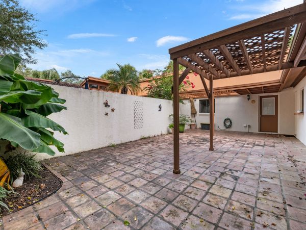Anna Maria Island Holmes Beach Home 1019615