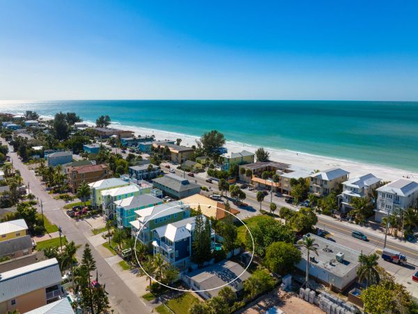Anna Maria Island Holmes Beach Home 1019617