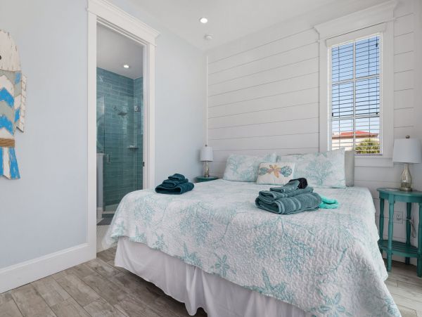 Anna Maria Island Holmes Beach Home 1019617