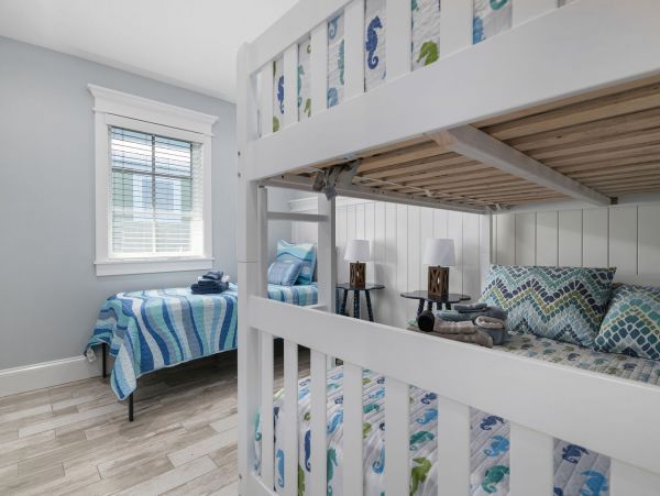 Anna Maria Island Holmes Beach Home 1019617