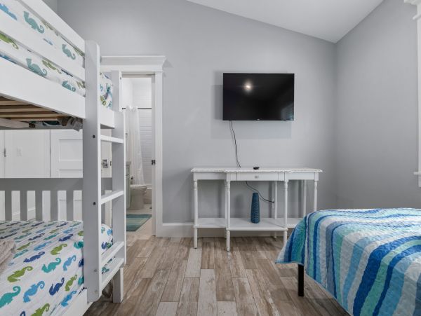 Anna Maria Island Holmes Beach Home 1019617