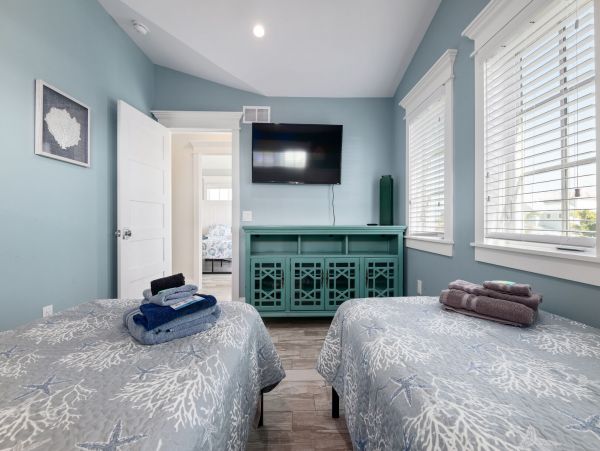 Anna Maria Island Holmes Beach Home 1019617