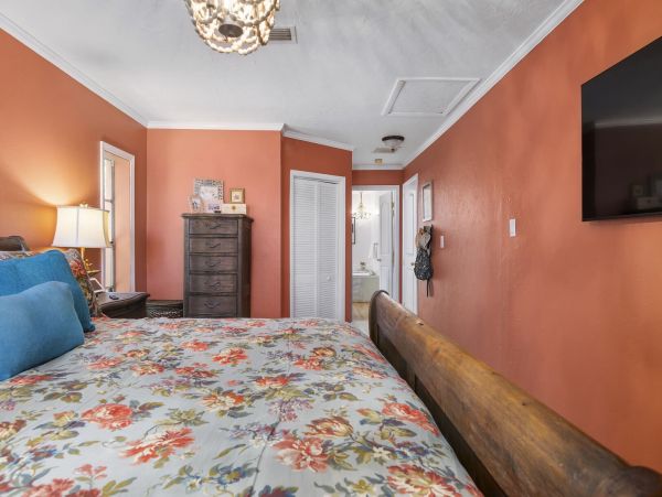 Anna Maria Island Holmes Beach Home 1019618