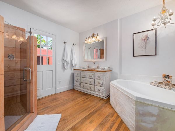 Anna Maria Island Holmes Beach Home 1019618