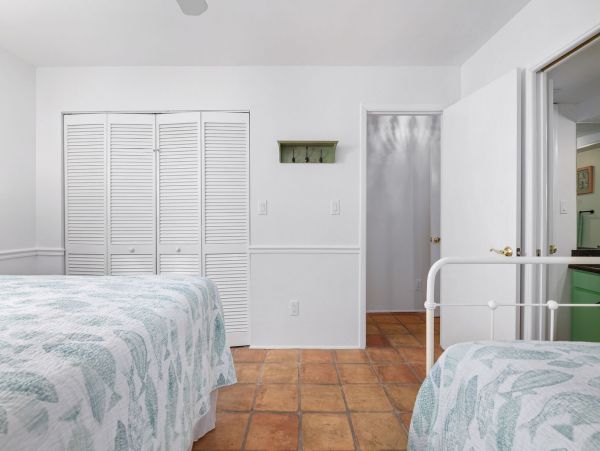 Anna Maria Island Holmes Beach Home 1019618