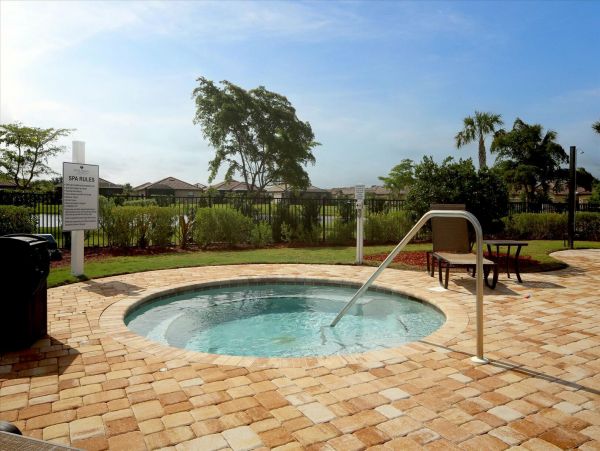 Anna Maria Island Holmes Beach Condo 1019621