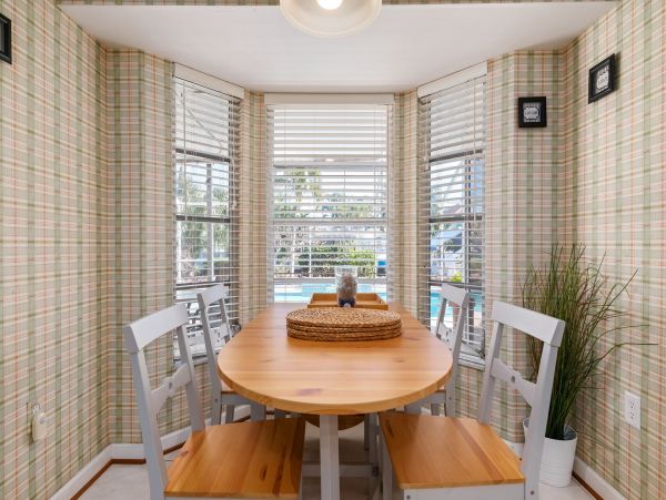 Anna Maria Island Holmes Beach Home 1019623