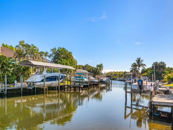 Anna Maria Island Holmes Beach Home 1019623