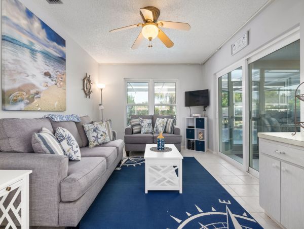 Bradenton Vacation Pool Home Three Bedroom