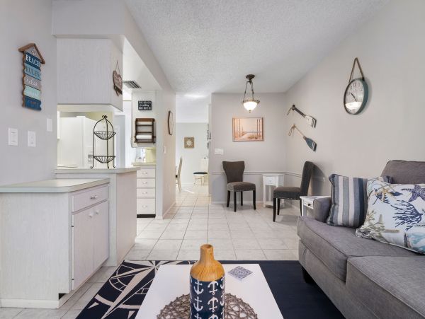 Bradenton Vacation Pool Home Three Bedroom