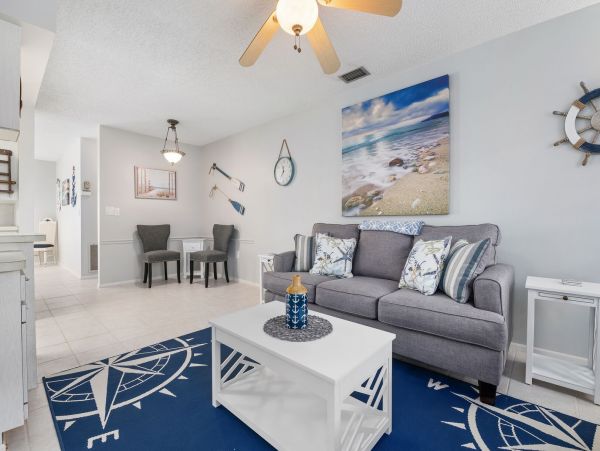Bradenton Vacation Pool Home Three Bedroom