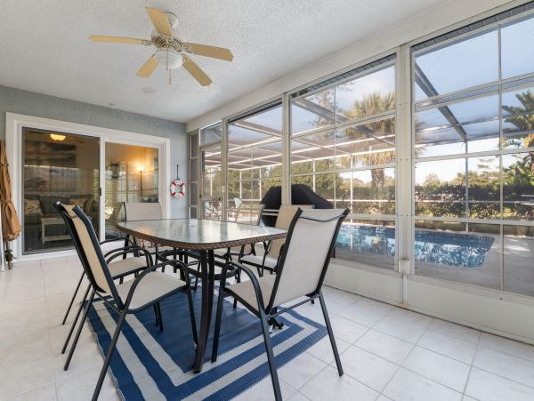 Bradenton Vacation Pool Home Three Bedroom