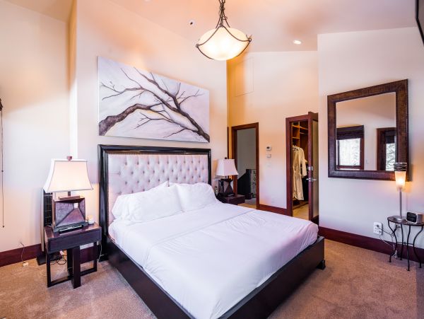 Tucked Away in the heart of Snowmass Ski Village