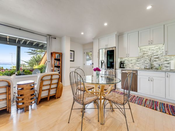 Sonoma County Home 1019660