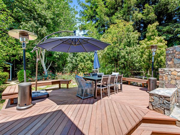 Forestville Vineyard Home 4 Bedrooms & Private Pool