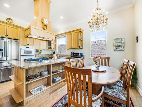 Sonoma County Home 1019670