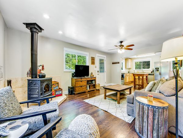 Sonoma County Home 1019673