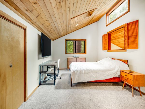 Sonoma County Home 1019676