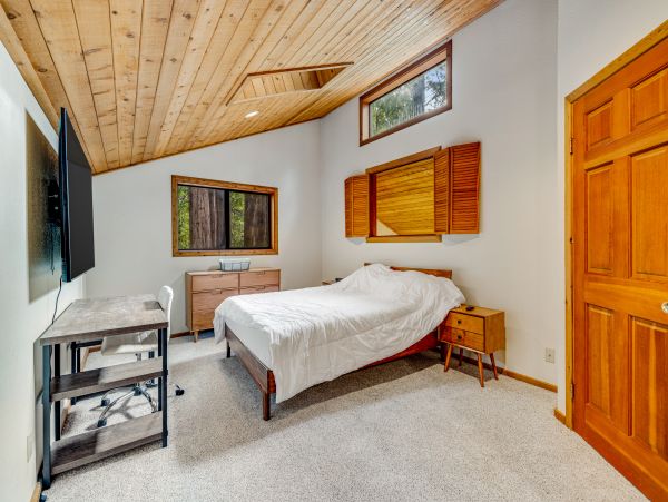 Sonoma County Home 1019676
