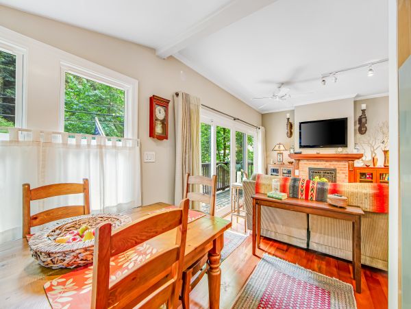 Sonoma County Home 1019678
