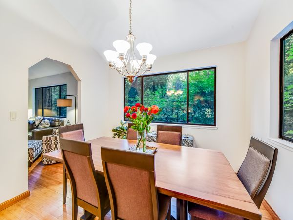 Sonoma County Home 1019679