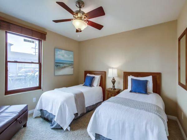 Bay Front Three Bedroom Vacation Villa in Mission Beach