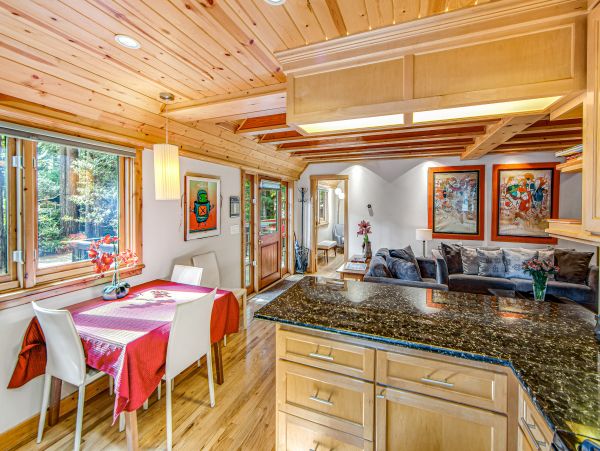 Sonoma County Home 1019684