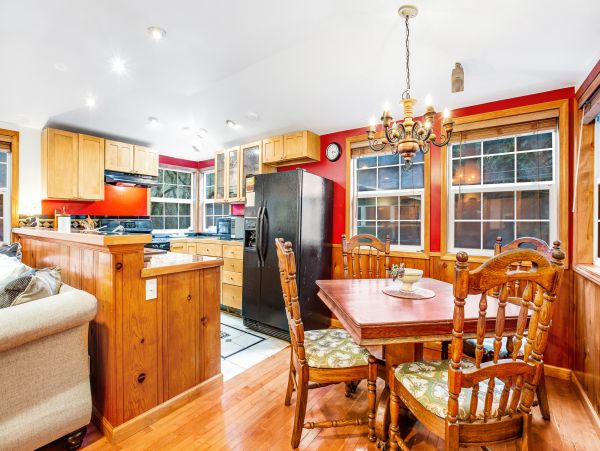 Sonoma County Home 1019685