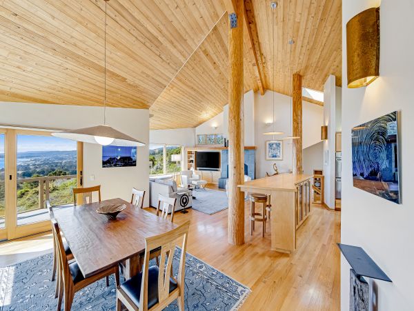 Sonoma County Home 1019695