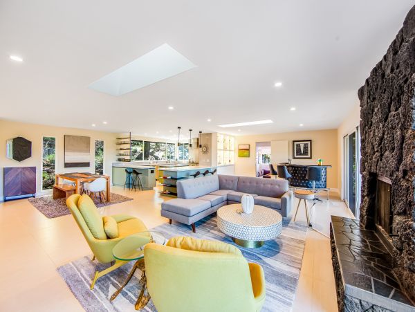 Beautiful 3 Bedroom Home in Sonoma with Great Views