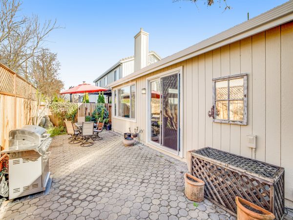 Sonoma County Home 1019712