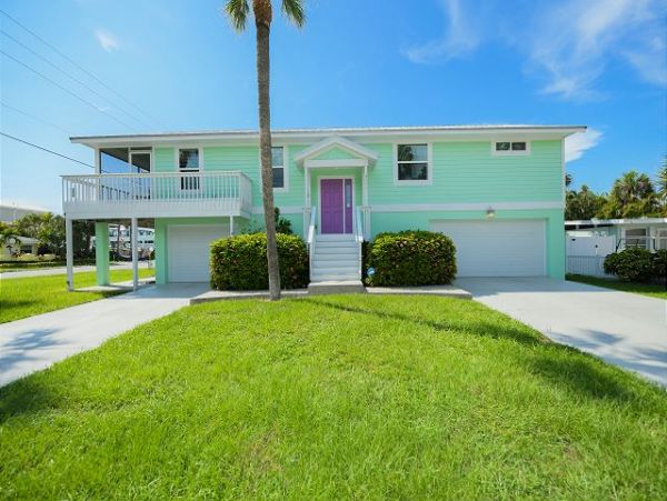 Anna Maria Island Holmes Beach Home 1019714