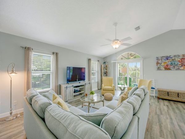 Anna Maria Island Holmes Beach Home 1019714