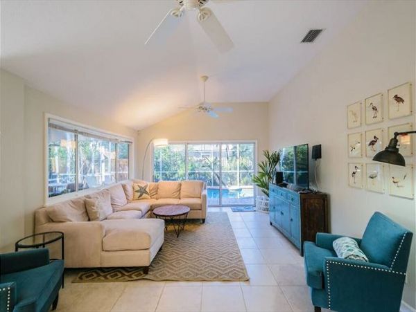 Anna Maria Island Holmes Beach Home 1019716
