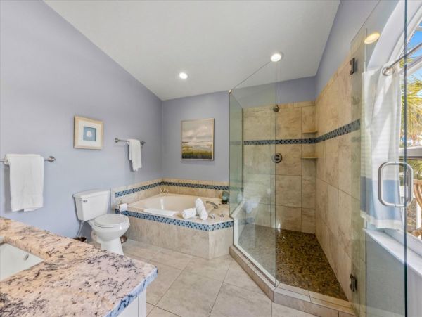 Anna Maria Pool Home Walk to Everything!