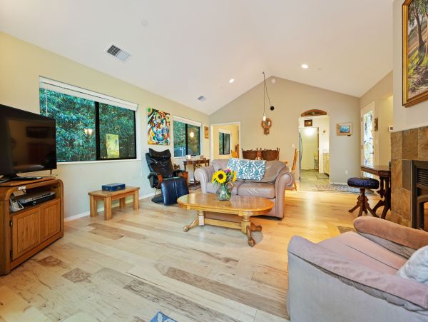 Sonoma County Home 1019718