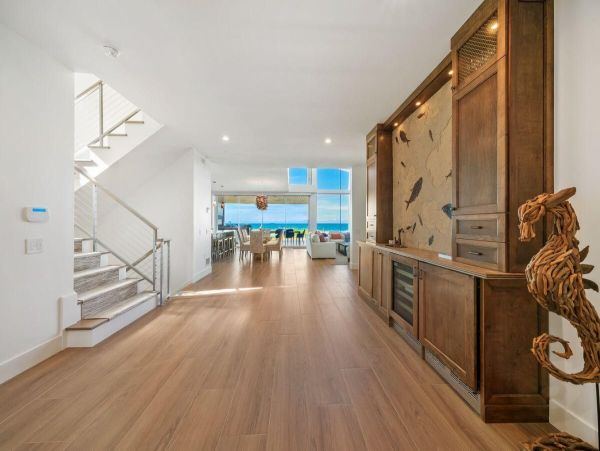 New Luxury Beach House on Anna Maria Island Wow Factor